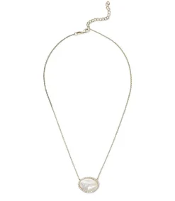 Mother of Pearl Pendant Necklace