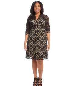 Plus Size V-Neck Scallop Lace Dress